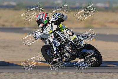 media/Sep-09-2023-SoCal Trackdays (Sat) [[6f49351c42]]/Turn 15 (745am)/